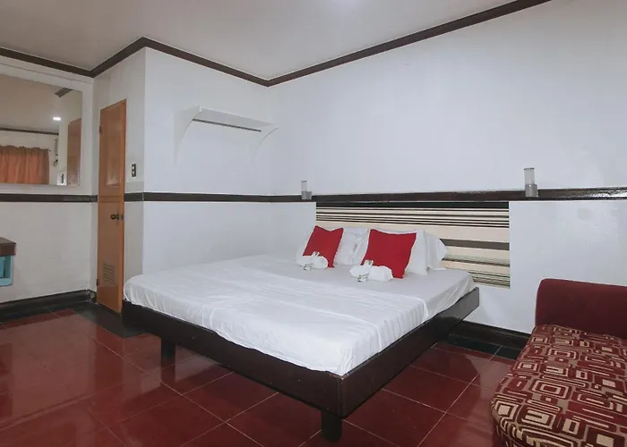 Inn Max Travellers By Reddoorz *
